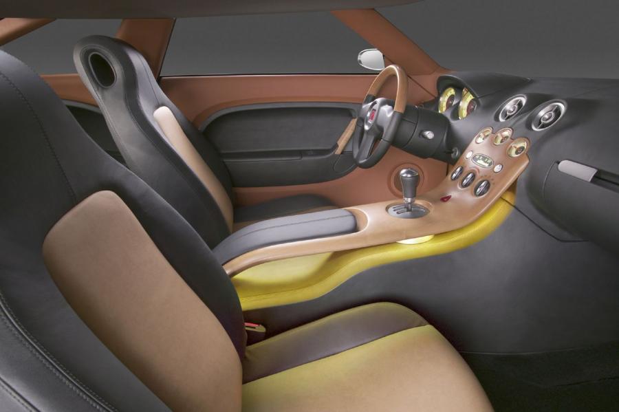 Интерьер Saturn Curve Concept 2004 года  (фото 9 из 16)